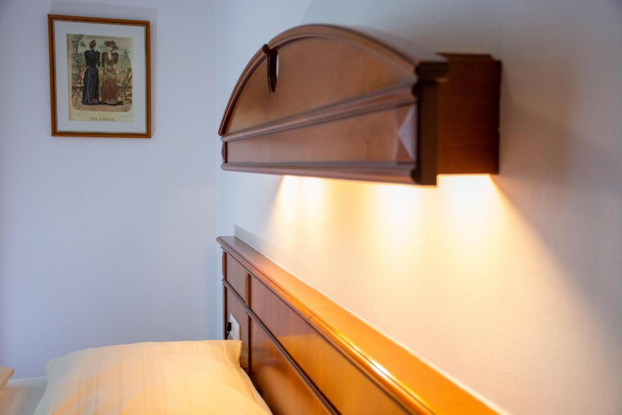 Landhotel Post Ebensee Am Traunsee ***S מראה חיצוני תמונה